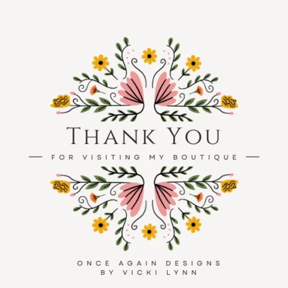 ARTISAN Necklace “Pearly Latte” on Mocha Beige Long Crocheted Wrap - Picture 12 of 12